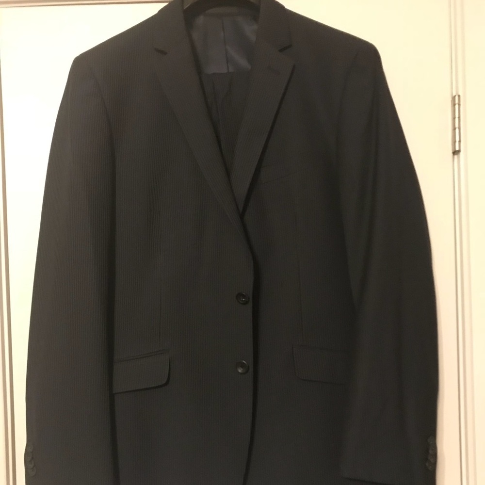 Kenneth Cole Reaction Suit